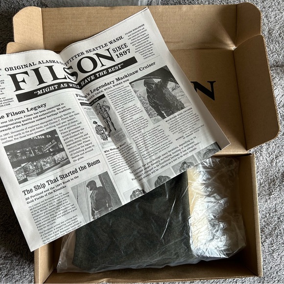 FILSON Mackinaw Wool Christmas Stocking in Forest Green LOWEST PRICE ON POSHMARK - Picture 2 of 7